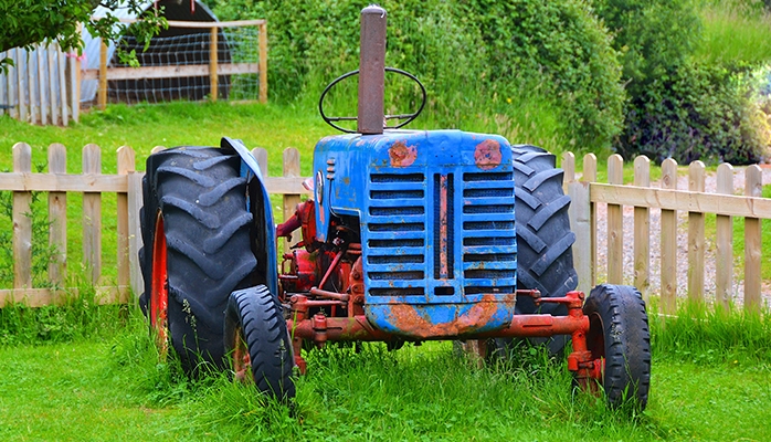 Collaborateurs agricoles -Revalorisation des retraites des conjoints et des aides familiaux agricoles